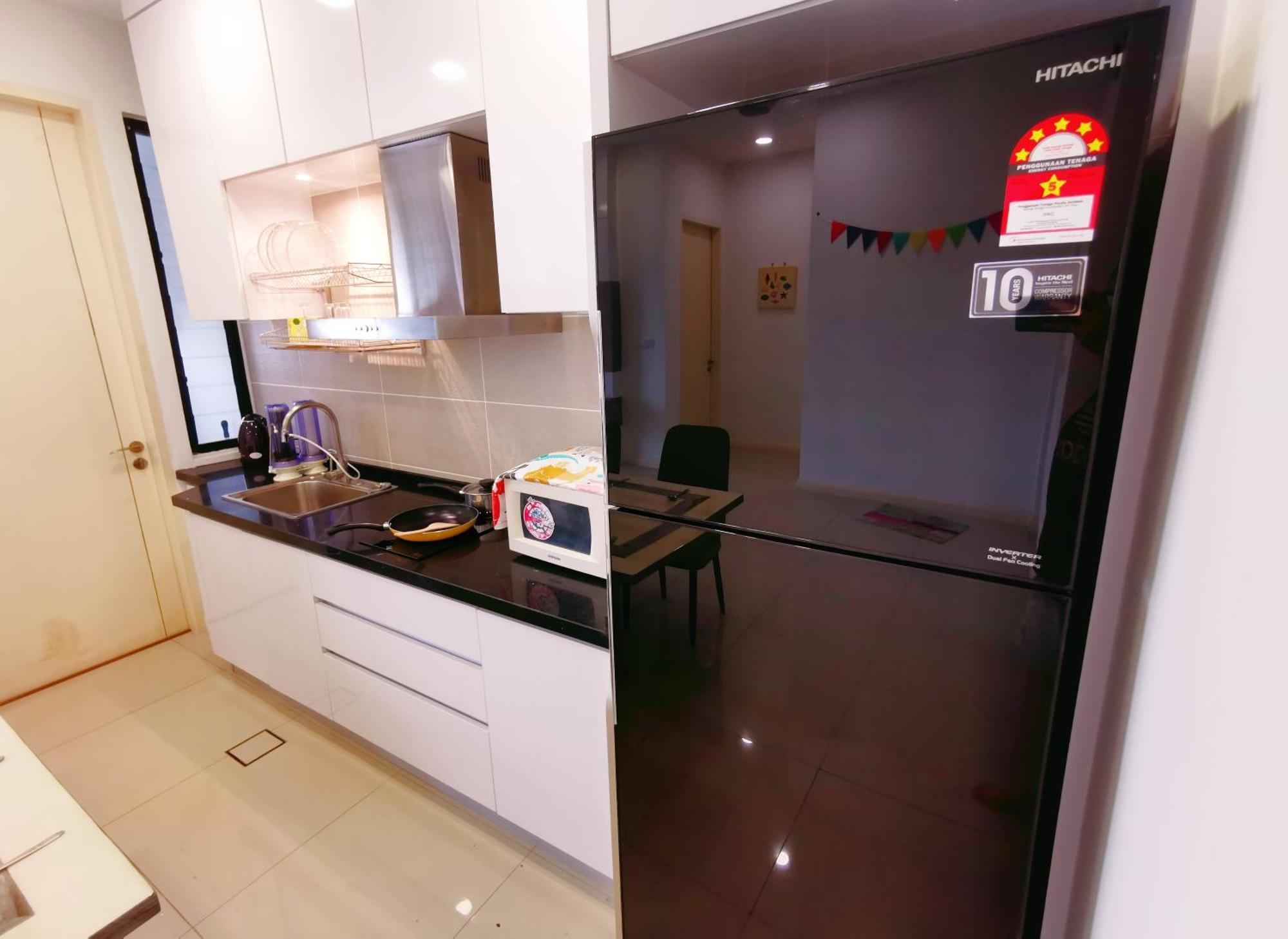 Legoland 3Min Lakeview Happyrainbowsuite 7Pax 2R2B Nusajaya  Exterior foto